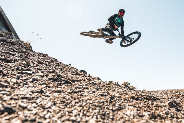 MTB action at Mottolino Bikepark, Livigno — Dirty Bikes Photo