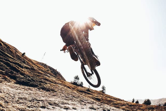 Mountain biking at Mottolino Bikepark, Livigno — Dirty Bikes Photo