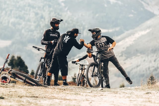 MTB action at Mottolino Bikepark, Livigno — Dirty Bikes Photo